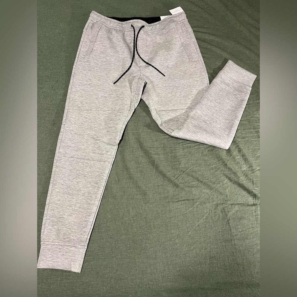 NWT American Eagle Men’s 24/7 Jogger